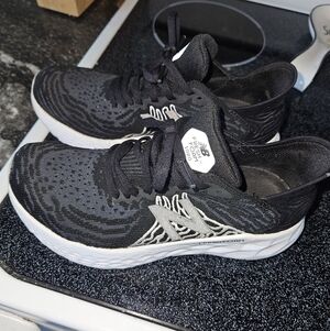 New Balance Women's New Balance Fresh Foam X 1080v13  Size 6